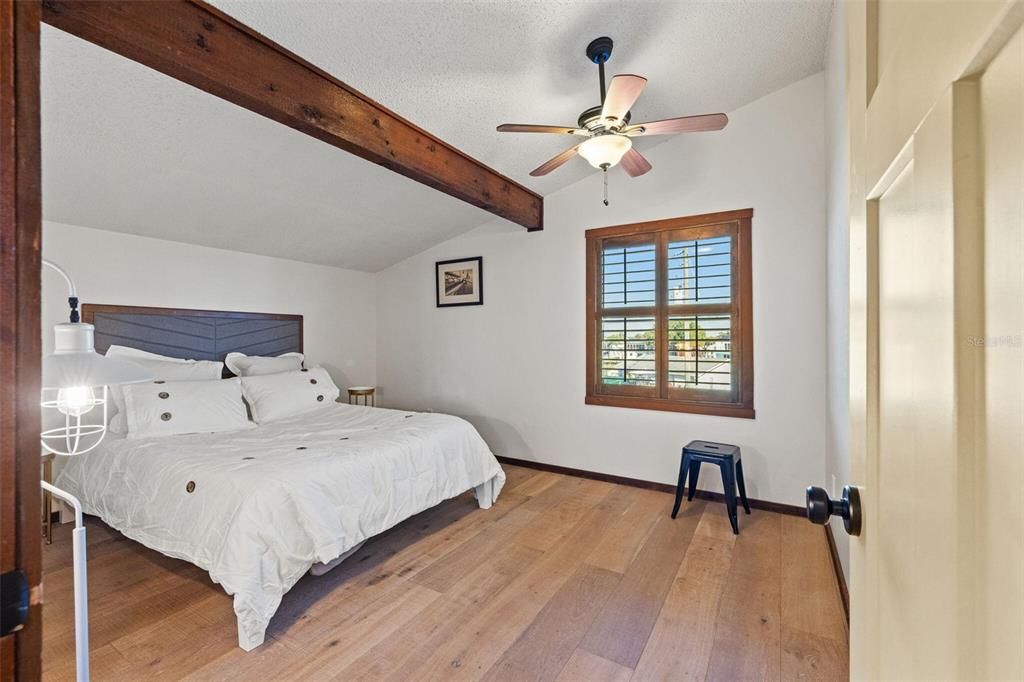 En Venta: $574,999 (4 camas, 2 baños, 1841 Pies cuadrados)