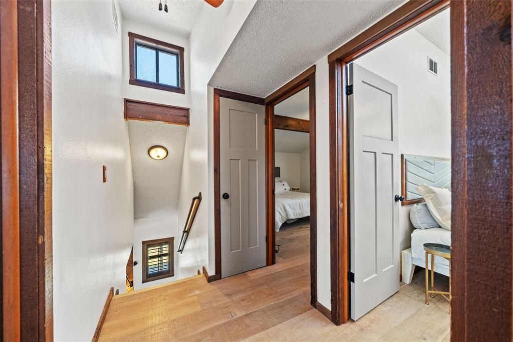 En Venta: $574,999 (4 camas, 2 baños, 1841 Pies cuadrados)