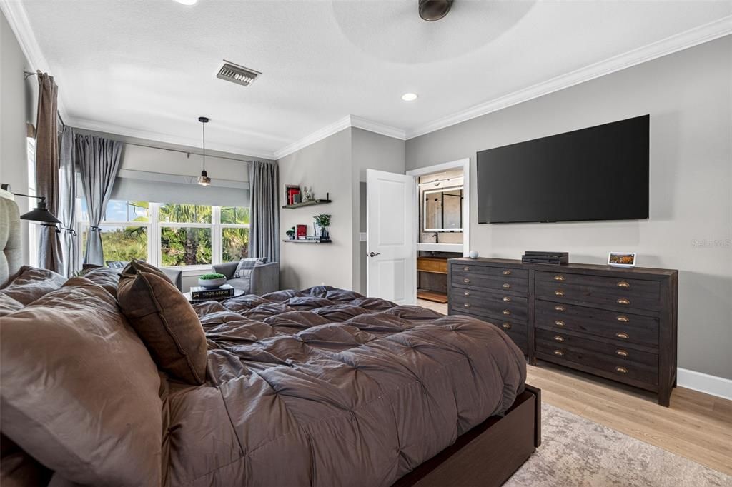 For Sale: $735,000 (3 beds, 3 baths, 2080 Square Feet)