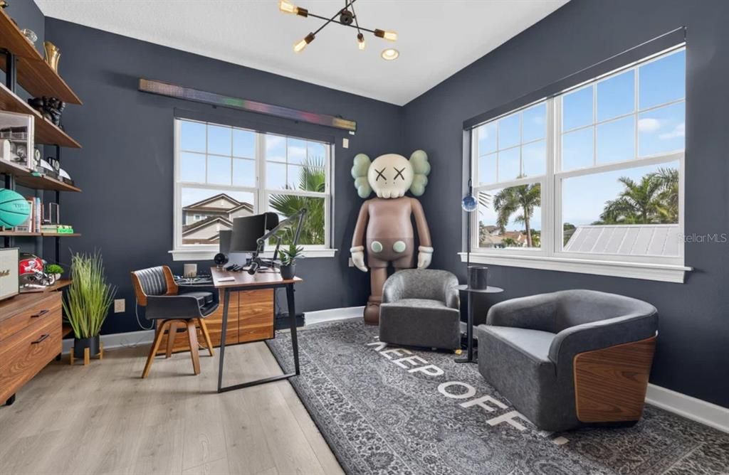 For Sale: $735,000 (3 beds, 3 baths, 2080 Square Feet)