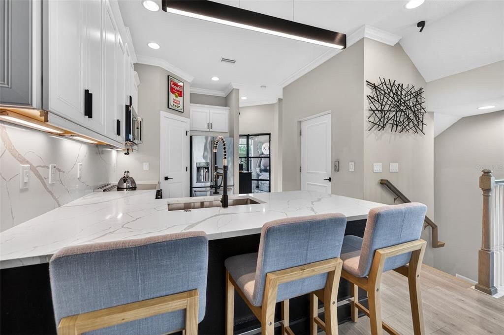 For Sale: $735,000 (3 beds, 3 baths, 2080 Square Feet)