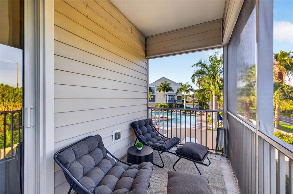 For Sale: $735,000 (3 beds, 3 baths, 2080 Square Feet)