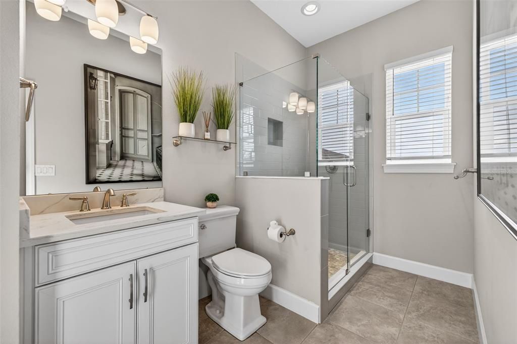 For Sale: $735,000 (3 beds, 3 baths, 2080 Square Feet)