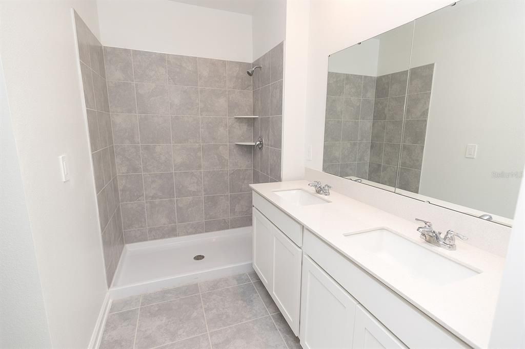 В аренду: $1,930 (3 спален, 2 ванн, 1470 Квадратных фут)