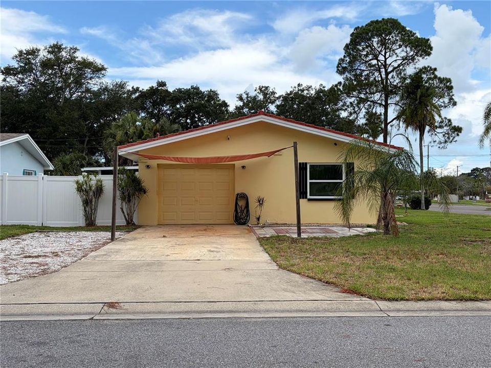 For Sale: $440,000 (3 beds, 2 baths, 1339 Square Feet)