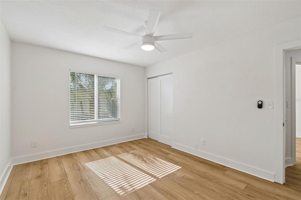 For Sale: $569,500 (3 beds, 2 baths, 1452 Square Feet)