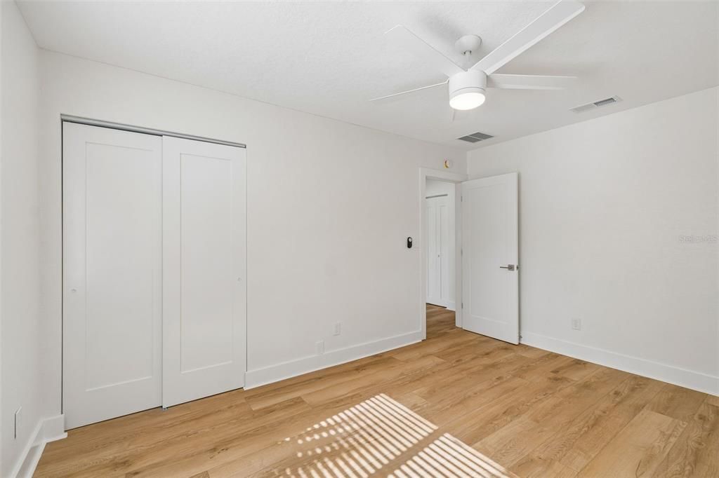 For Sale: $569,500 (3 beds, 2 baths, 1452 Square Feet)
