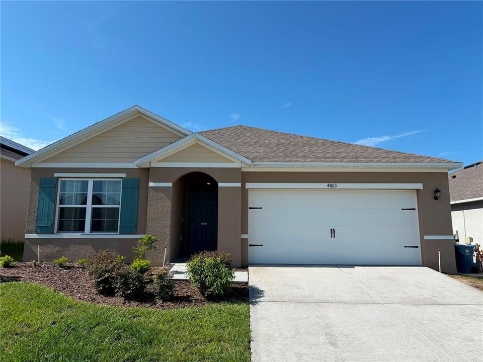 For Rent: $1,900 (3 beds, 2 baths, 1672 Square Feet)