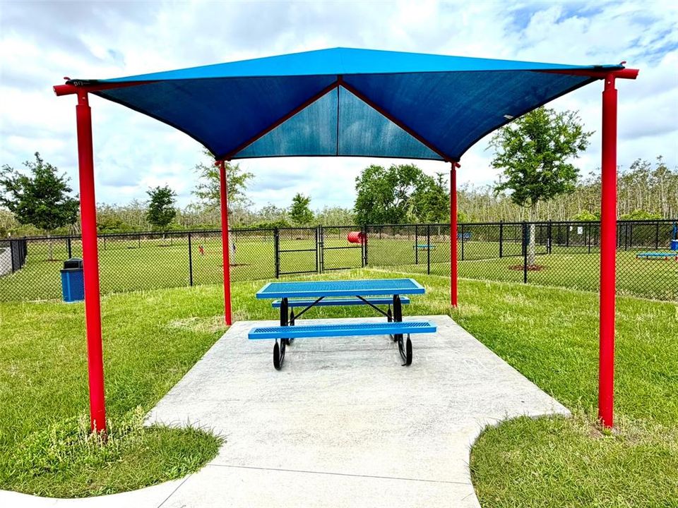 For Rent: $1,900 (3 beds, 2 baths, 1672 Square Feet)