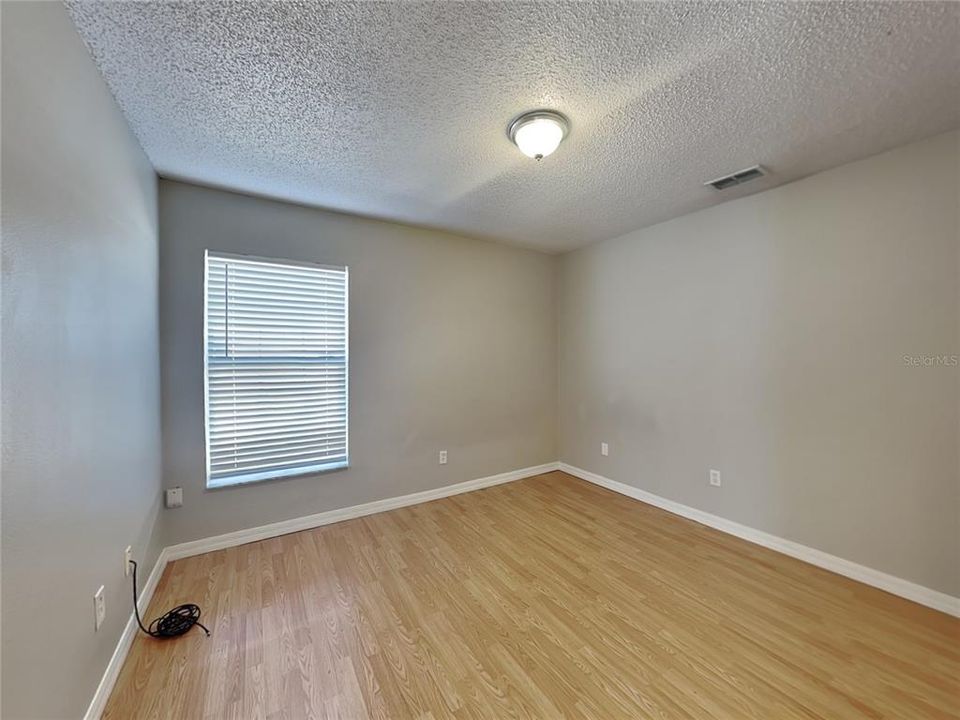 For Rent: $2,099 (3 beds, 2 baths, 1210 Square Feet)