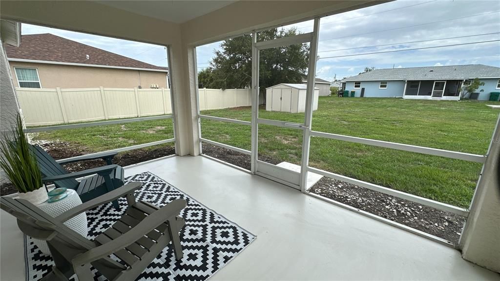 For Sale: $272,000 (2 beds, 2 baths, 1190 Square Feet)