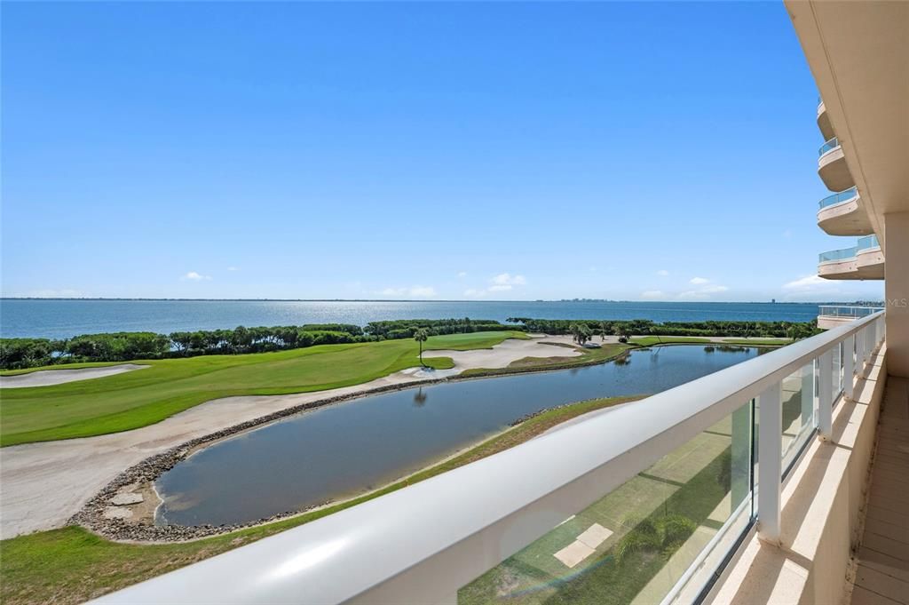 For Sale: $1,160,000 (3 beds, 3 baths, 2369 Square Feet)