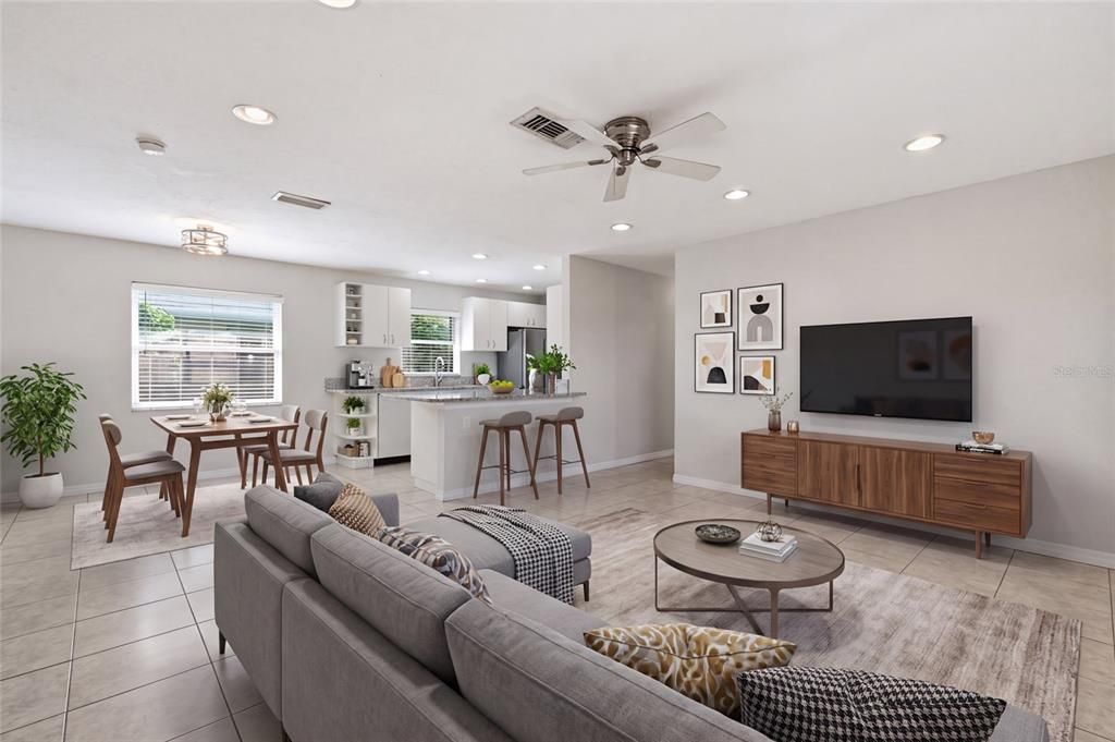 For Sale: $350,000 (2 beds, 2 baths, 988 Square Feet)