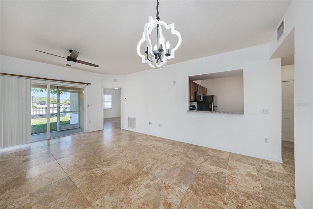 En Venta: $205,000 (3 camas, 2 baños, 1151 Pies cuadrados)