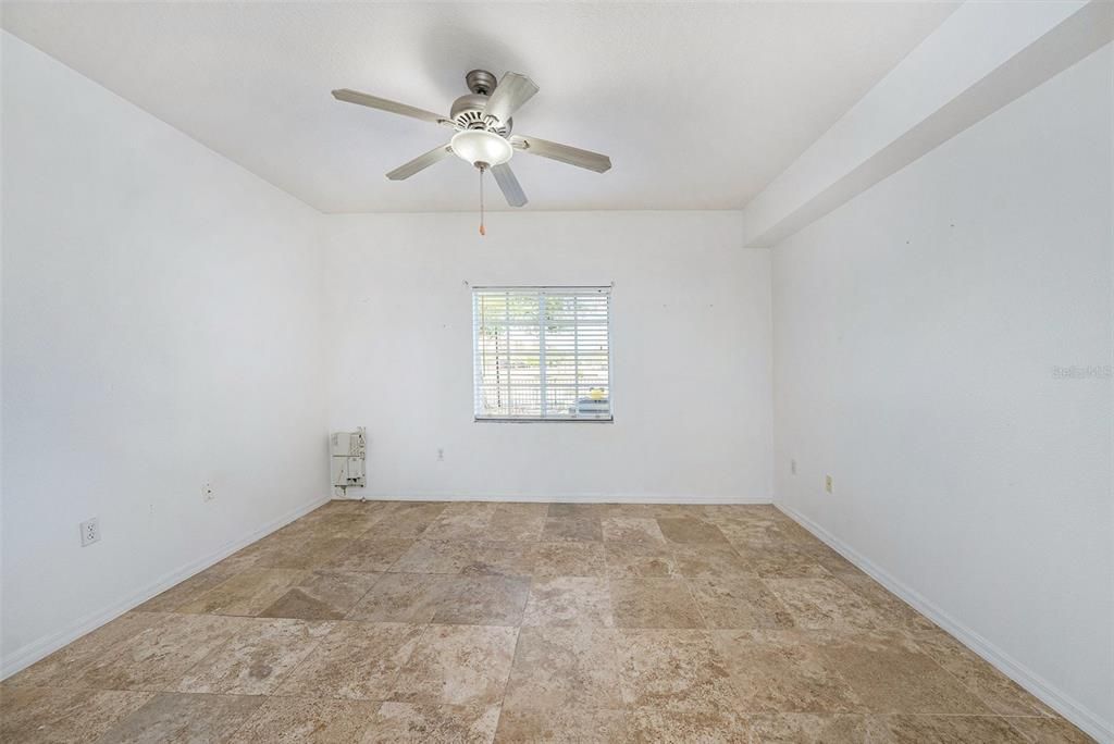 En Venta: $205,000 (3 camas, 2 baños, 1151 Pies cuadrados)