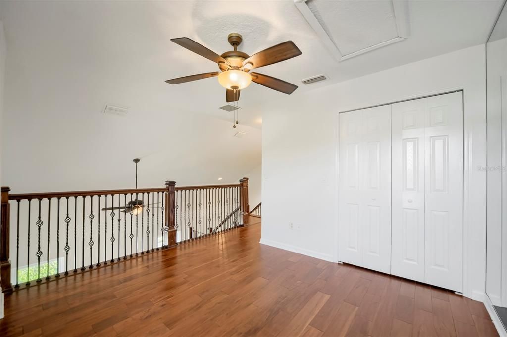 For Sale: $420,000 (3 beds, 3 baths, 1831 Square Feet)
