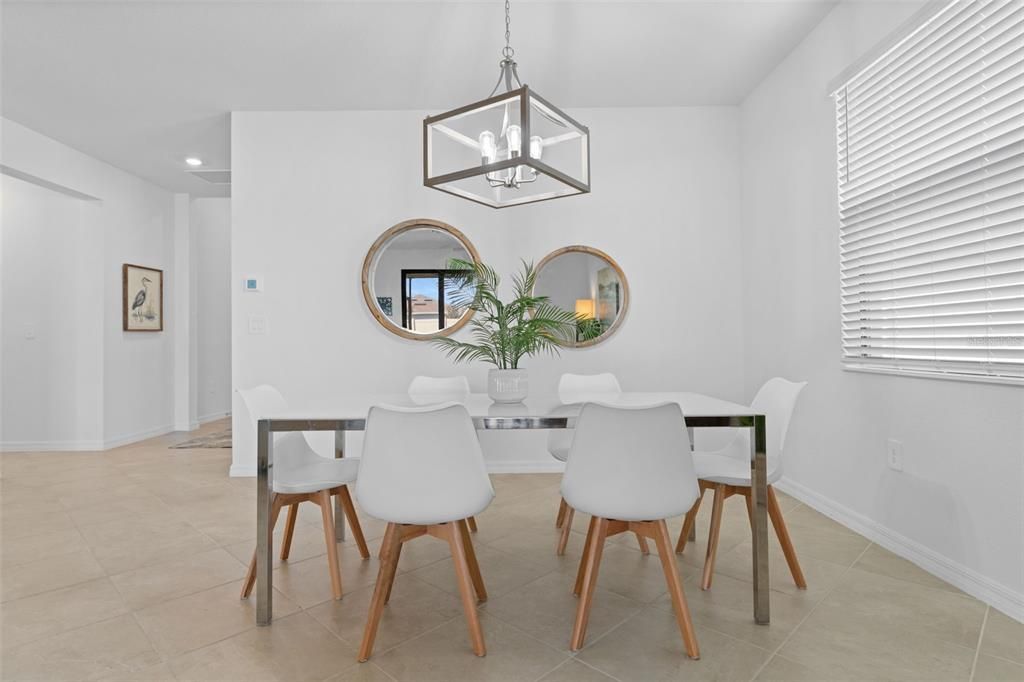 For Rent: $2,200 (3 beds, 3 baths, 1840 Square Feet)