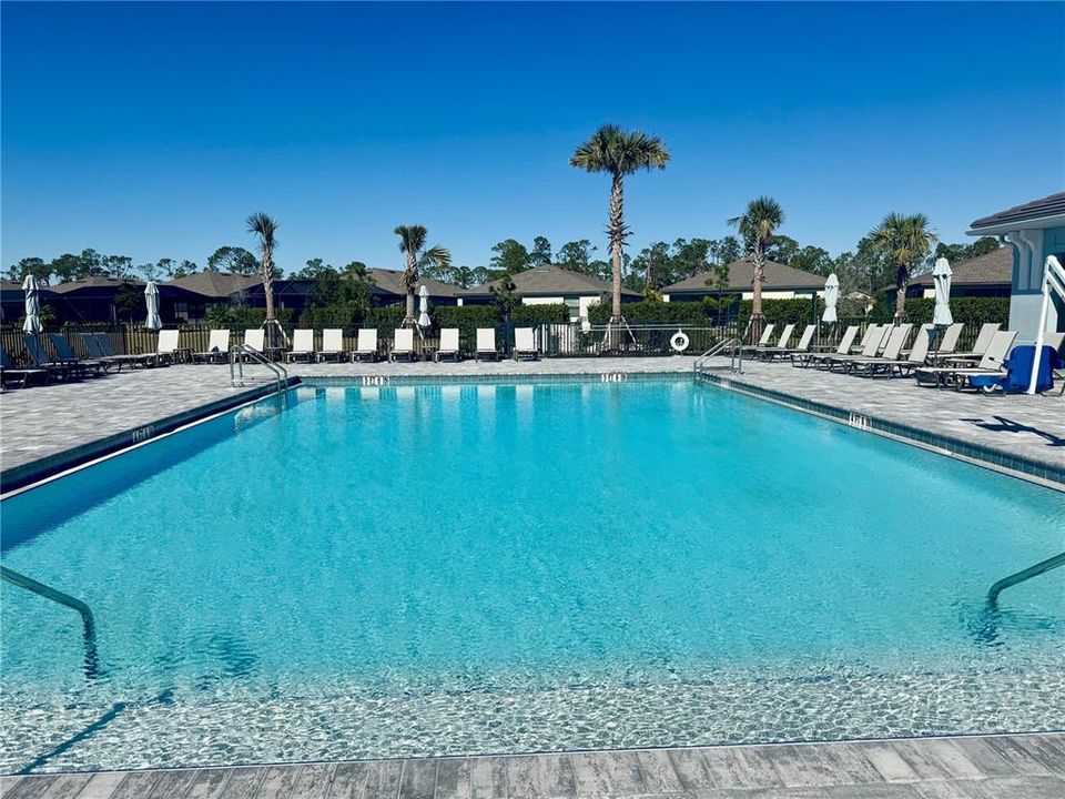 For Rent: $2,200 (3 beds, 3 baths, 1840 Square Feet)