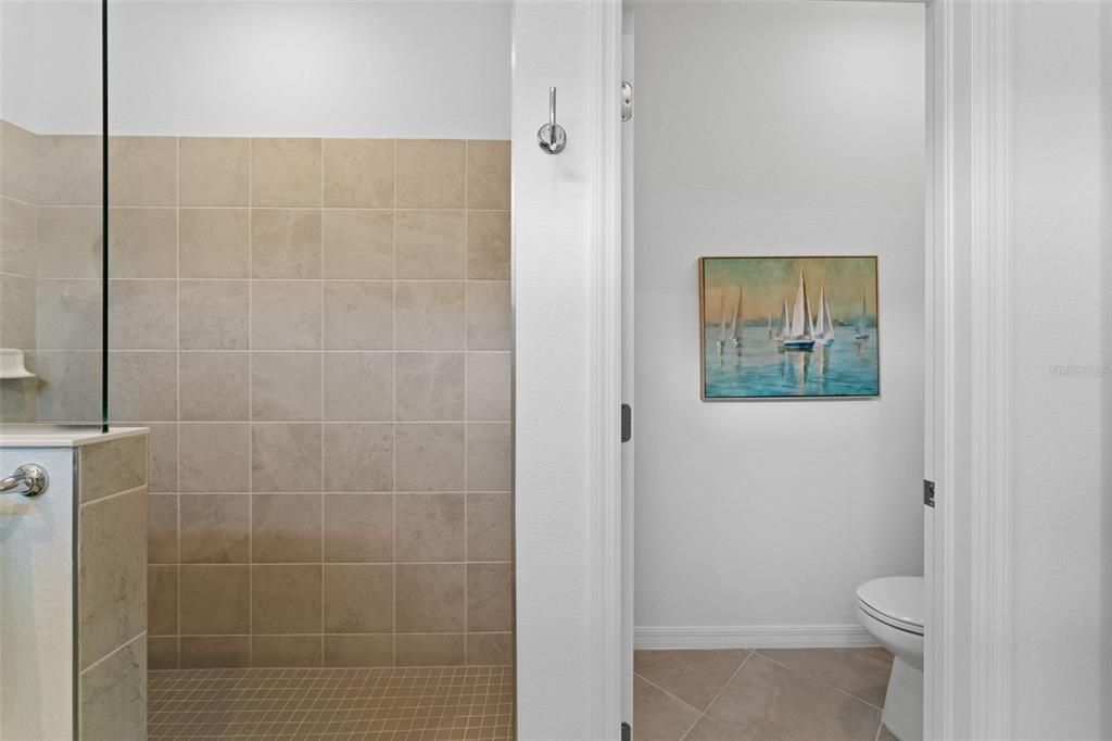 For Rent: $2,200 (3 beds, 3 baths, 1840 Square Feet)