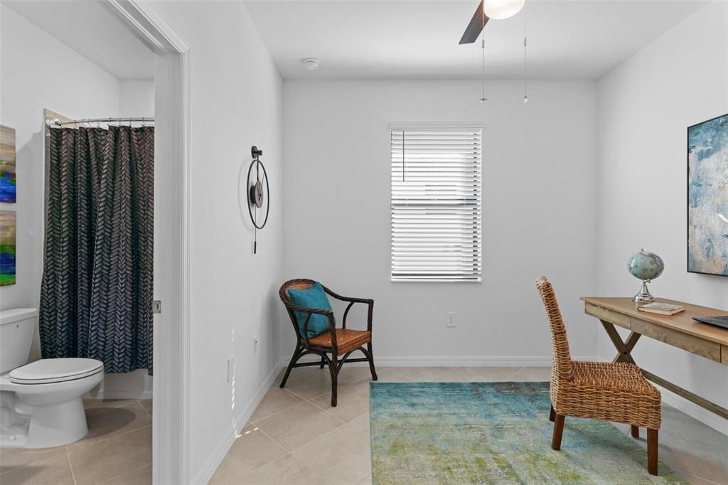 For Rent: $2,200 (3 beds, 3 baths, 1840 Square Feet)