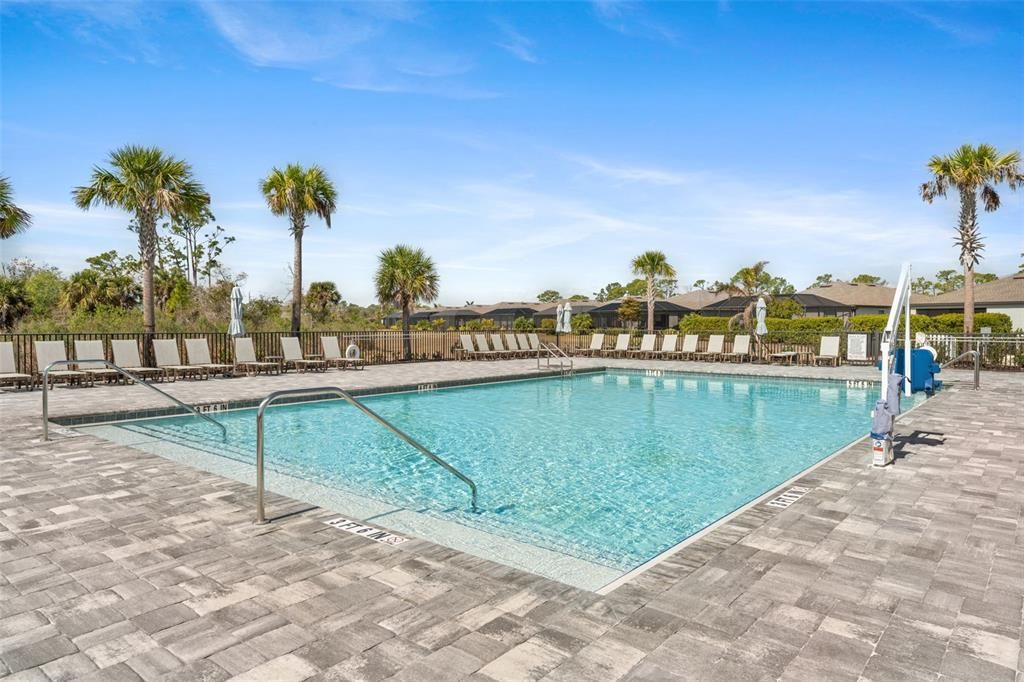 For Rent: $2,200 (3 beds, 3 baths, 1840 Square Feet)