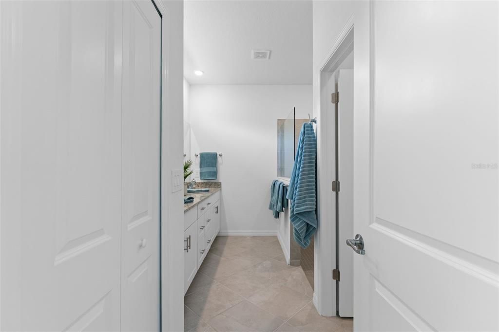 For Rent: $2,200 (3 beds, 3 baths, 1840 Square Feet)