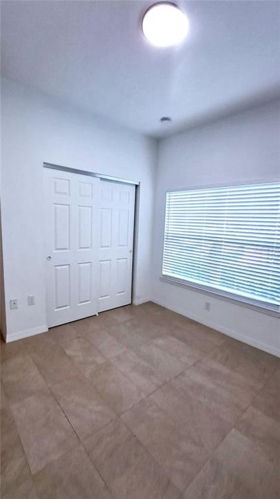 For Rent: $1,700 (6 beds, 4 baths, 1214 Square Feet)