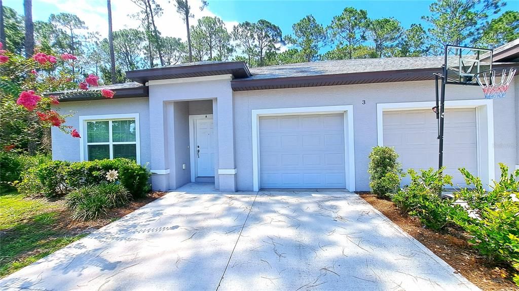 For Rent: $1,700 (6 beds, 4 baths, 1214 Square Feet)