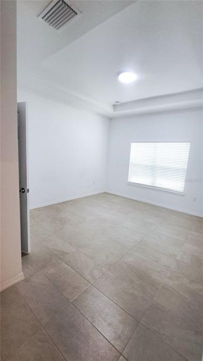 For Rent: $1,700 (6 beds, 4 baths, 1214 Square Feet)