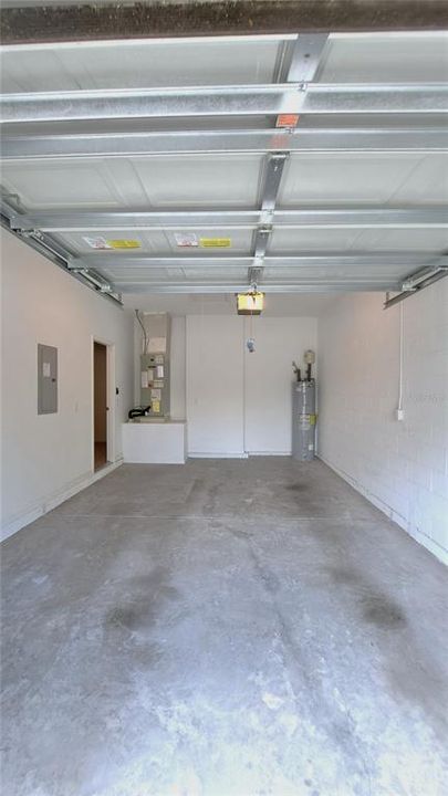 For Rent: $1,700 (6 beds, 4 baths, 1214 Square Feet)