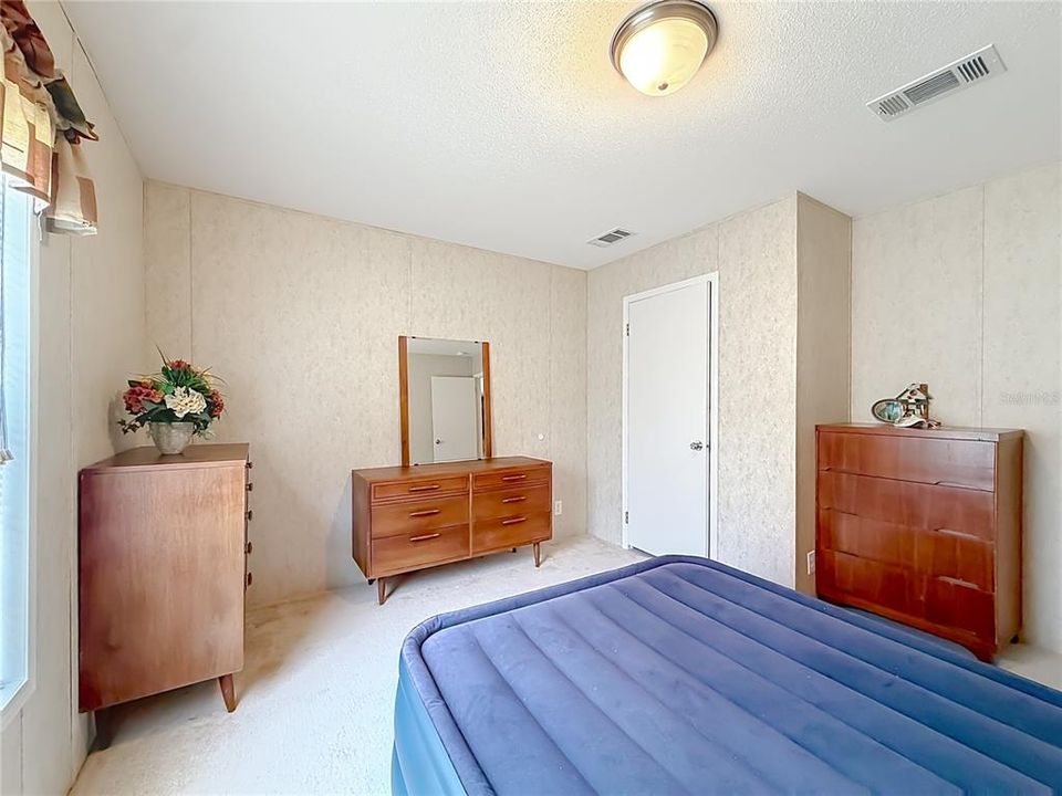 На продажу: $249,000 (3 спален, 2 ванн, 1560 Квадратных фут)