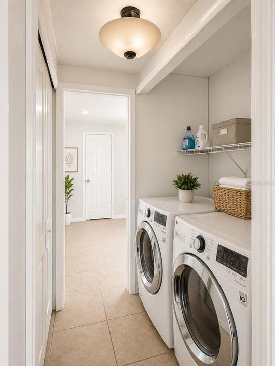 For Rent: $1,450 (2 beds, 2 baths, 924 Square Feet)