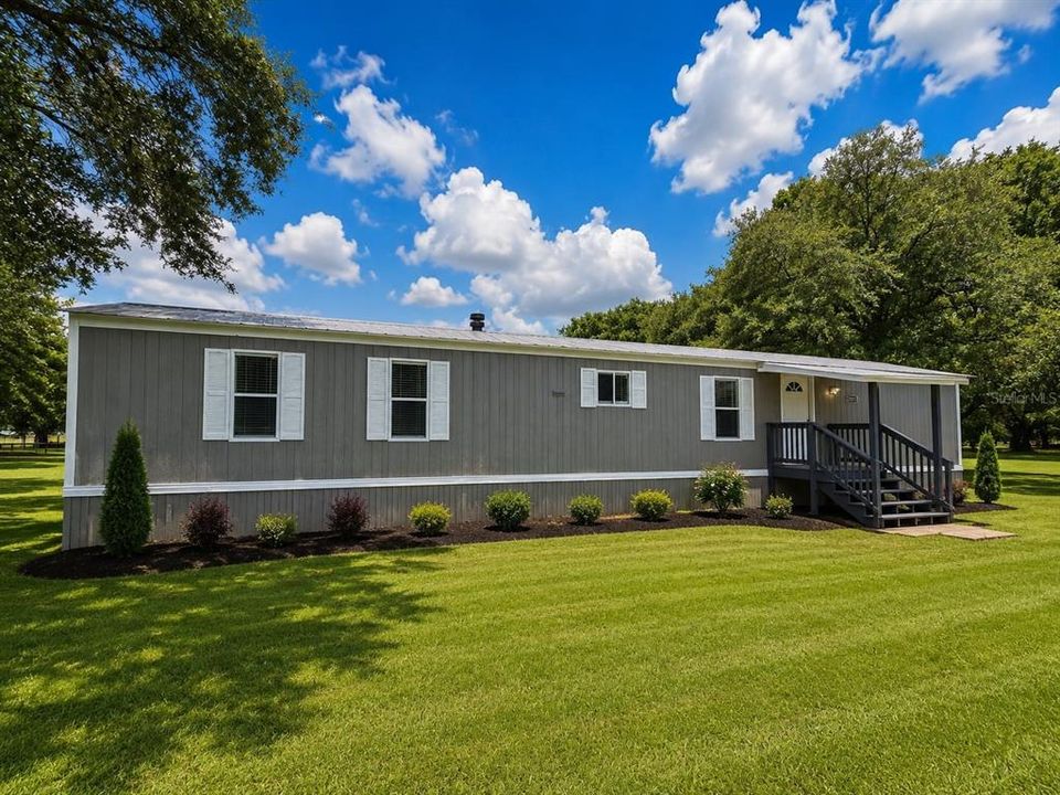 For Rent: $1,450 (2 beds, 2 baths, 924 Square Feet)