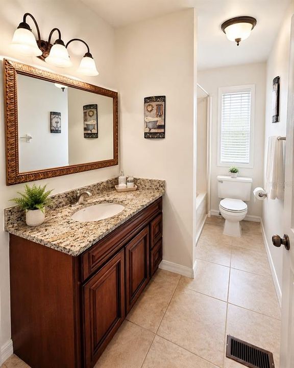 For Rent: $1,450 (2 beds, 2 baths, 924 Square Feet)