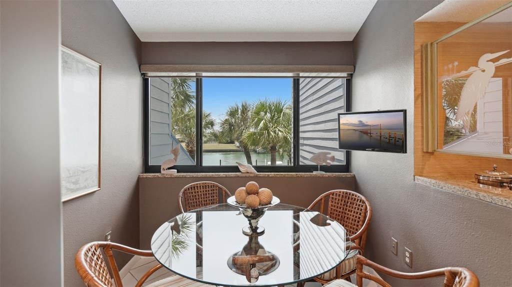 For Sale: $1,050,000 (3 beds, 2 baths, 2230 Square Feet)