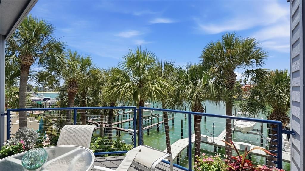 For Sale: $1,050,000 (3 beds, 2 baths, 2230 Square Feet)