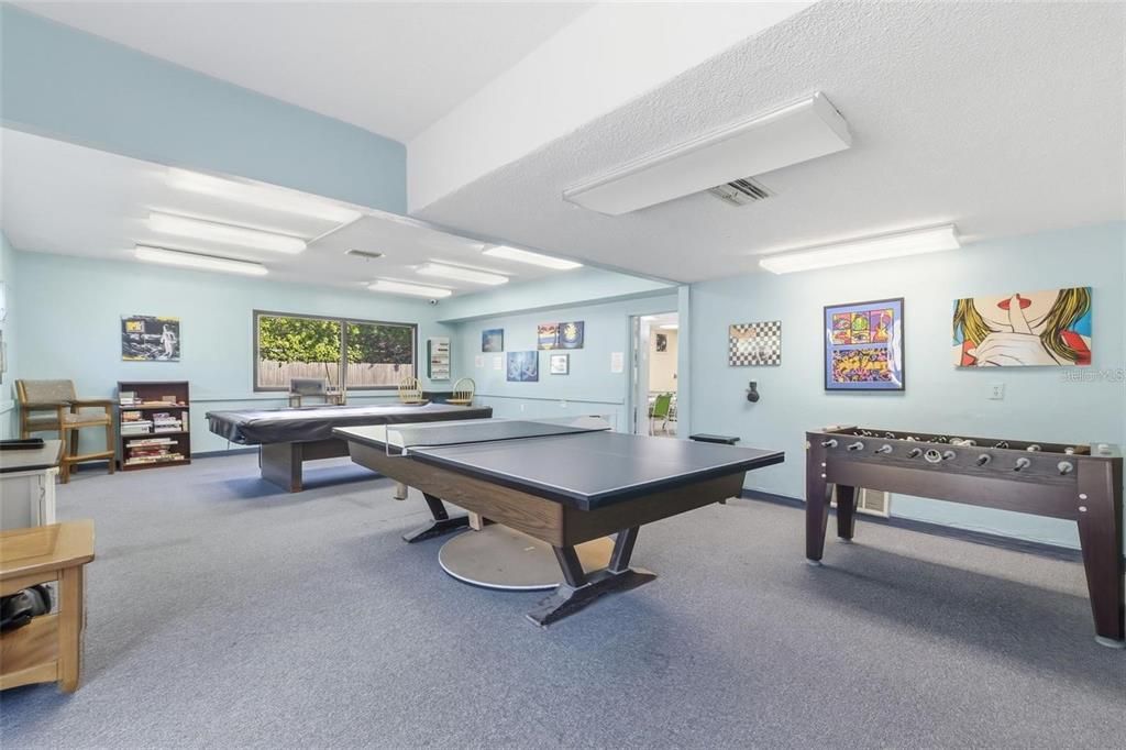 For Sale: $395,400 (2 beds, 1 baths, 1112 Square Feet)