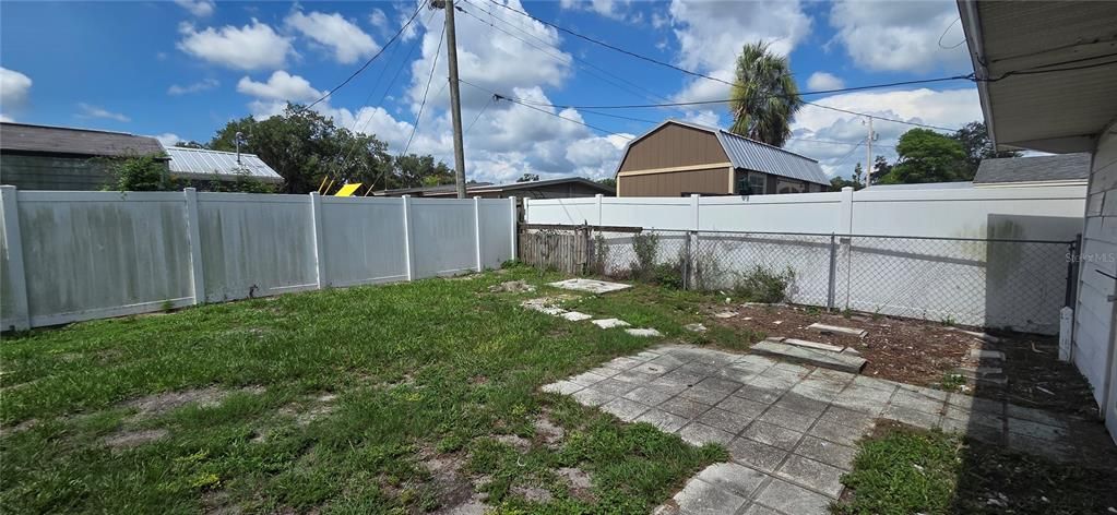 For Sale: $165,000 (3 beds, 1 baths, 1178 Square Feet)