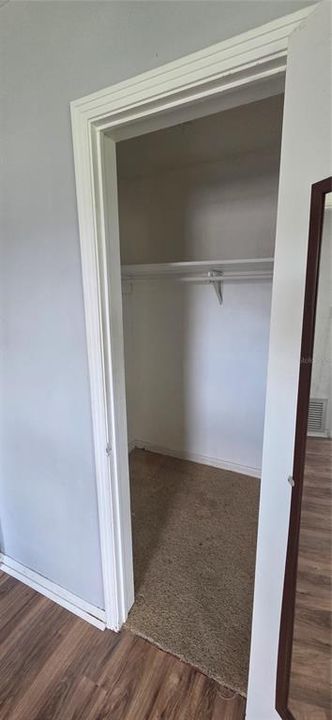 For Sale: $165,000 (3 beds, 1 baths, 1178 Square Feet)