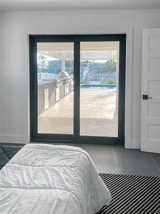 En Venta: $1,295,000 (4 camas, 3 baños, 2424 Pies cuadrados)