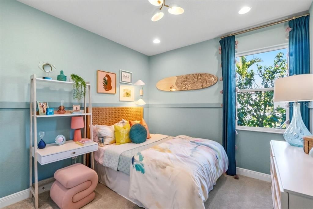 En Venta: $456,960 (4 camas, 3 baños, 2336 Pies cuadrados)