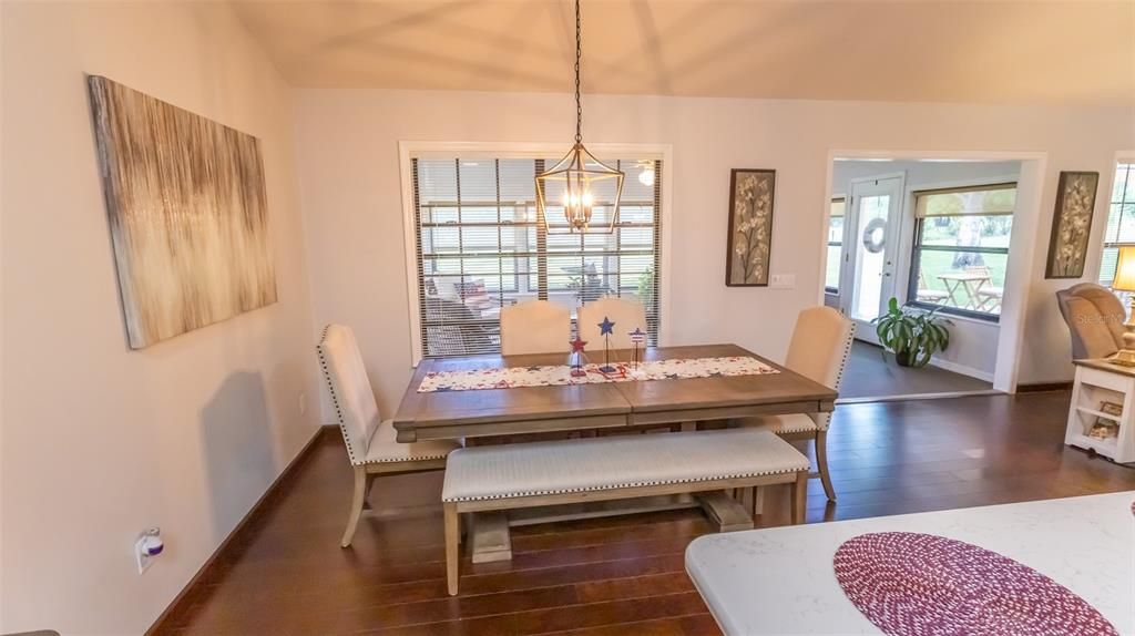 For Sale: $375,000 (2 beds, 2 baths, 2015 Square Feet)