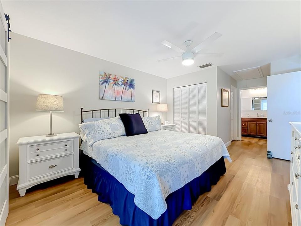 En Venta: $329,900 (2 camas, 2 baños, 1397 Pies cuadrados)