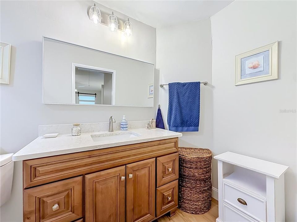 En Venta: $329,900 (2 camas, 2 baños, 1397 Pies cuadrados)