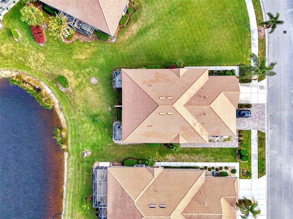 На продажу: $324,900 (2 спален, 2 ванн, 1341 Квадратных фут)