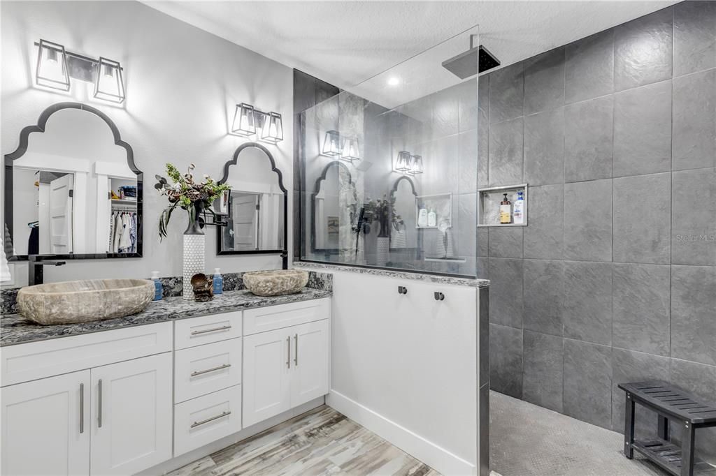 For Sale: $1,300,000 (4 beds, 3 baths, 2017 Square Feet)