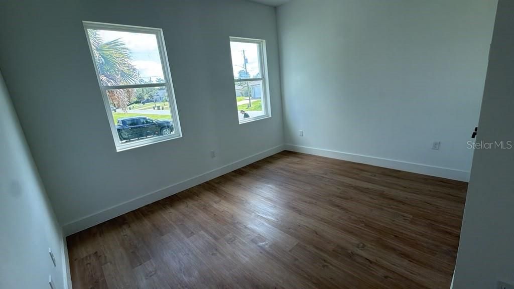 На продажу: $429,000 (4 спален, 3 ванн, 1975 Квадратных фут)