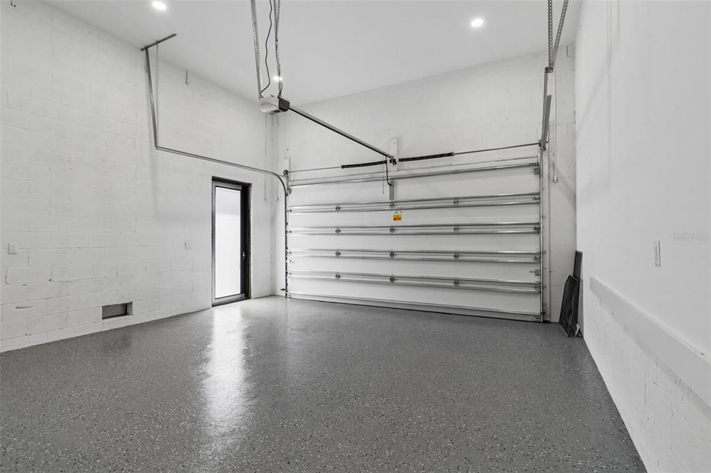 Active With Contract: $1,375,000 (4 beds, 4 baths, 3143 Square Feet)