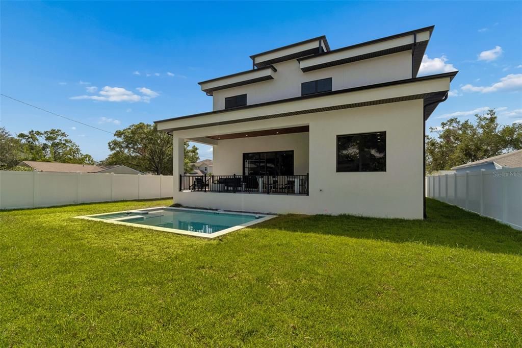 Active With Contract: $1,375,000 (4 beds, 4 baths, 3143 Square Feet)