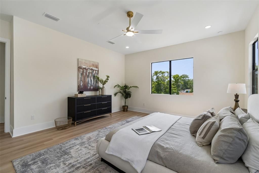 Active With Contract: $1,375,000 (4 beds, 4 baths, 3143 Square Feet)